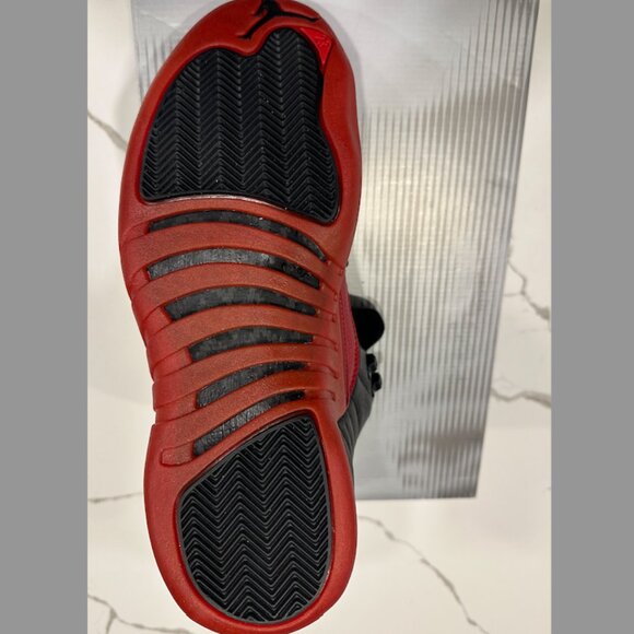 AIR JORDAN XII RETRO 12 (2003) FLU GAME MENS 11 NEW - Picture 12 of 16